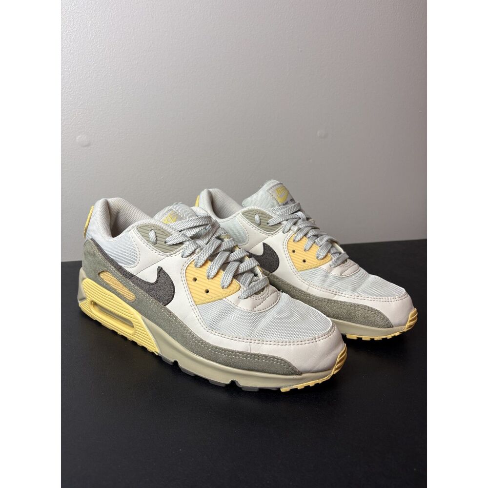 Nike Mens Air Max 90 Chamois IB6392-002 Mens Size 11 Yellow Brown Colorway
